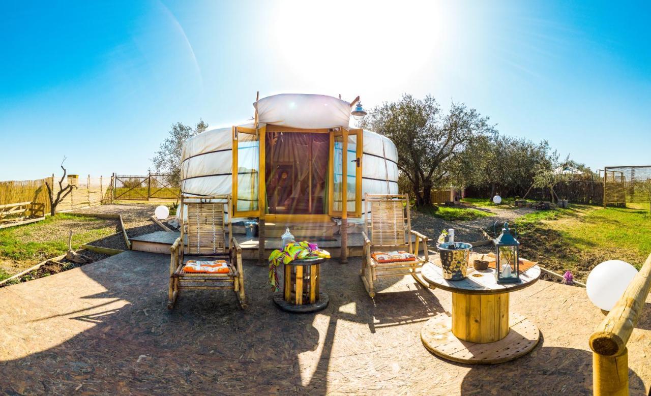 2 Cuori E 1 Yurta Glamping In Tuscany - Adults Only Asciano Dış mekan fotoğraf