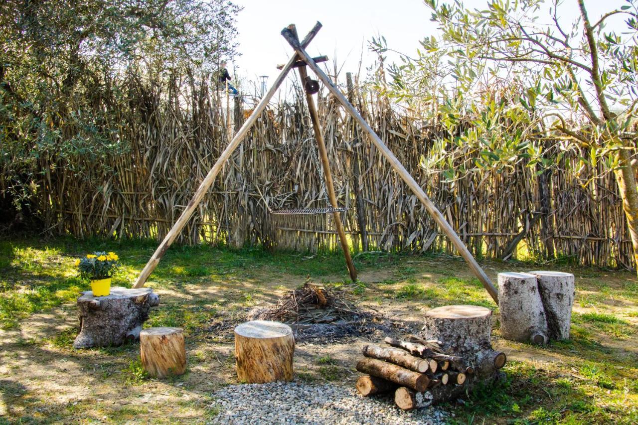 2 Cuori E 1 Yurta Glamping In Tuscany - Adults Only Asciano Dış mekan fotoğraf